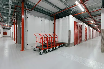 Kangu Self Storage - Magazyny do wynajęcia Warszawa Ursynów